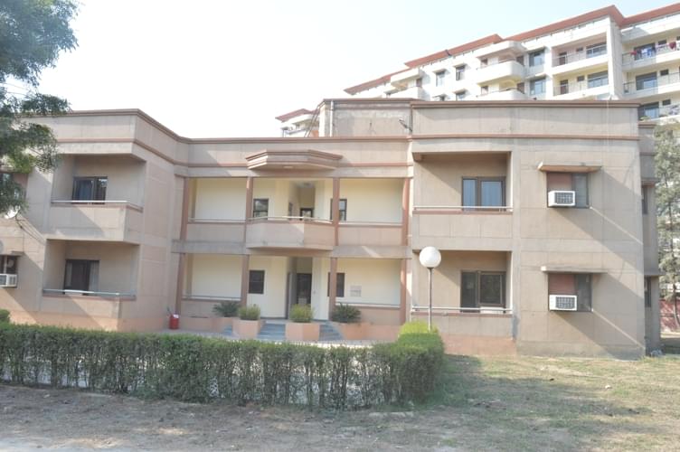 Army Institute of Management and Technology Greater Noida Campus Infrastructure photo 16